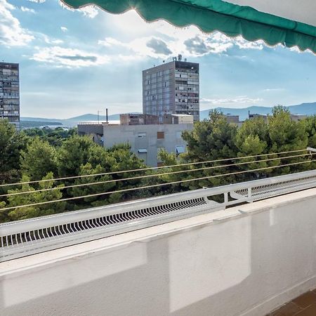 3-Bedroom Sea View Apartment - Balcony, Elevator - Spinut, Split Exterior foto