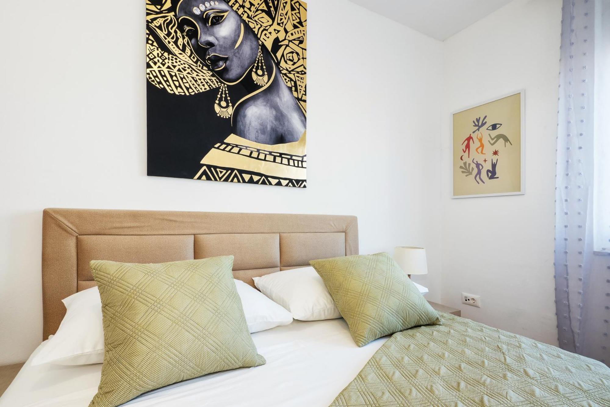 3-Bedroom Sea View Apartment - Balcony, Elevator - Spinut, Split Exterior foto